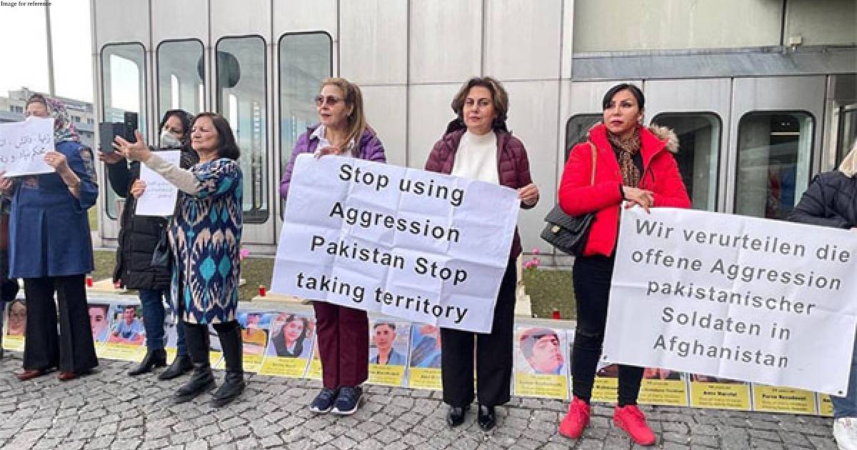 Afghan diaspora in Vienna hold anti-Taliban protest